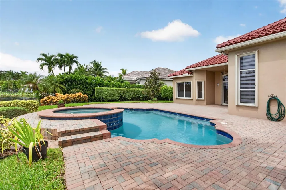 7530 NW 120th Dr Parkland, FL 33076