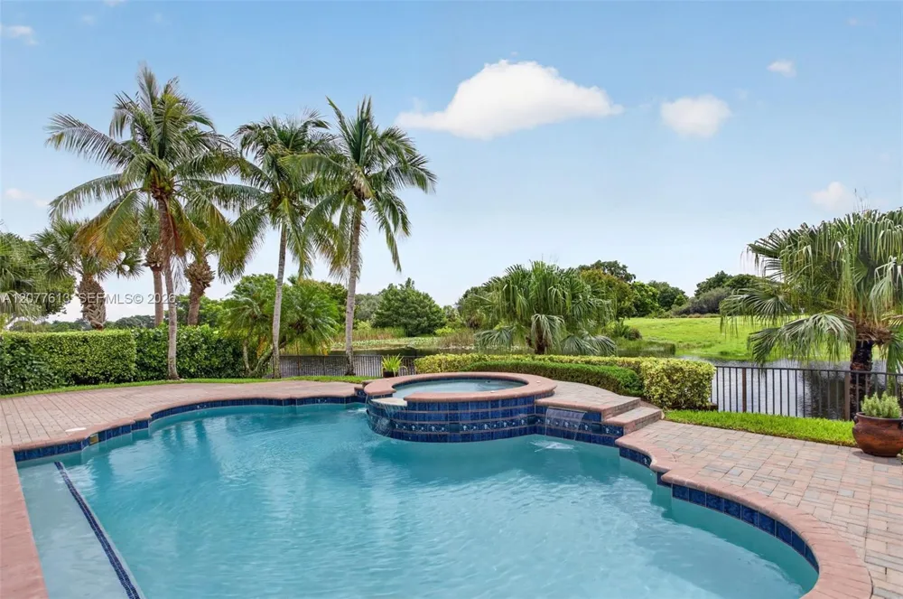 7530 NW 120th Dr Parkland, FL 33076
