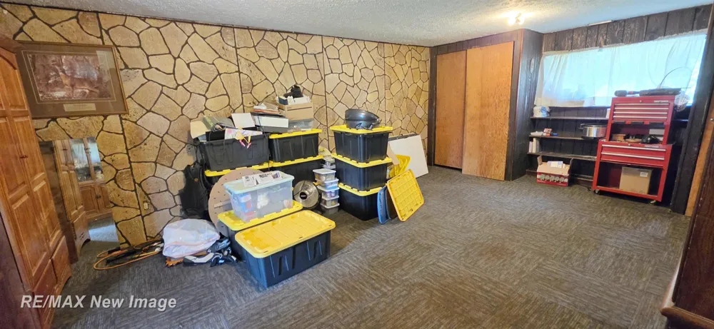 16807 OAKLEY ROAD Chesaning Township, MI 48616