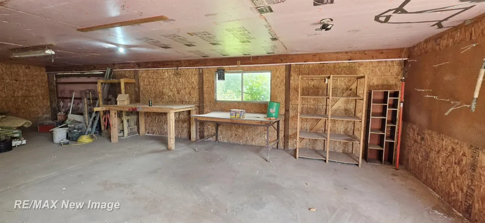 16807 OAKLEY ROAD Chesaning Township, MI 48616