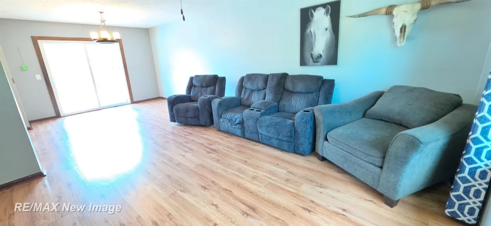 16807 OAKLEY ROAD Chesaning Township, MI 48616