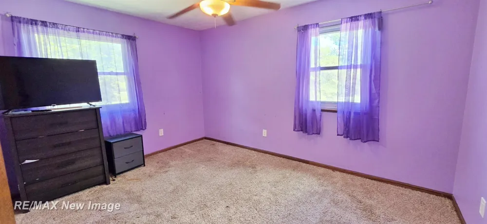 16807 OAKLEY ROAD Chesaning Township, MI 48616