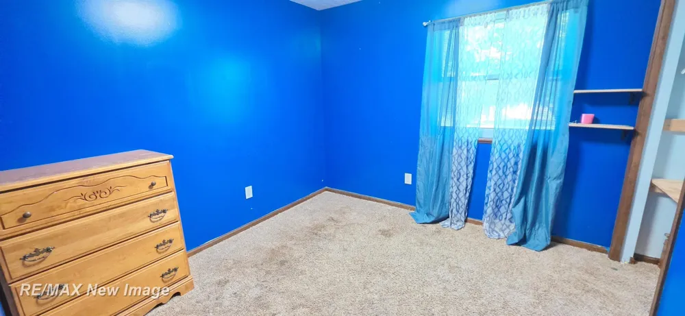 16807 OAKLEY ROAD Chesaning Township, MI 48616