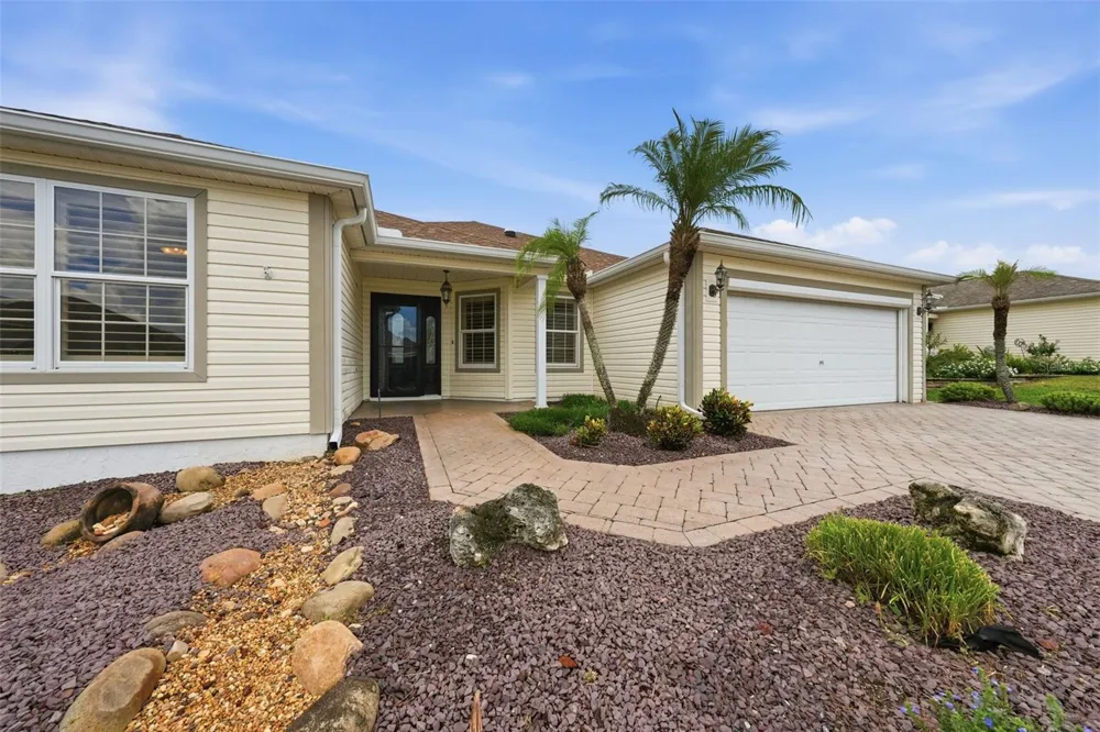 1723 LATTA COURT The Villages, FL 32162