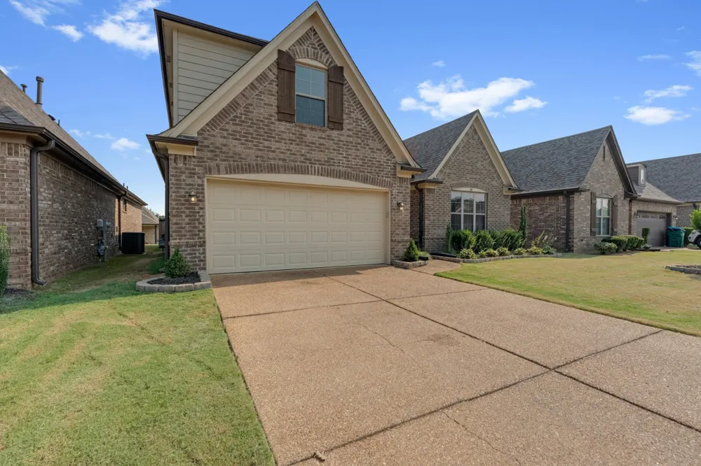90 WILLOW SPRINGS LN Oakland, TN 38060