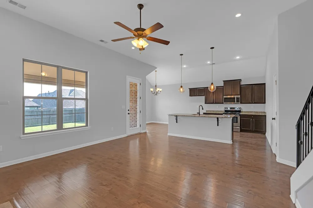 90 WILLOW SPRINGS LN Oakland, TN 38060