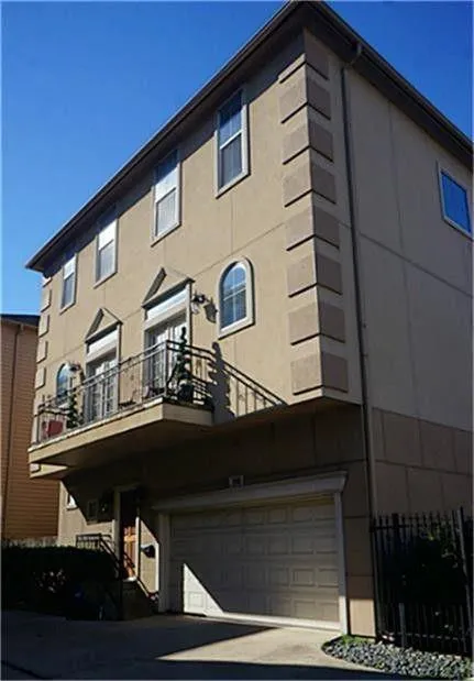 5729 Kiam Street Houston, TX 77007