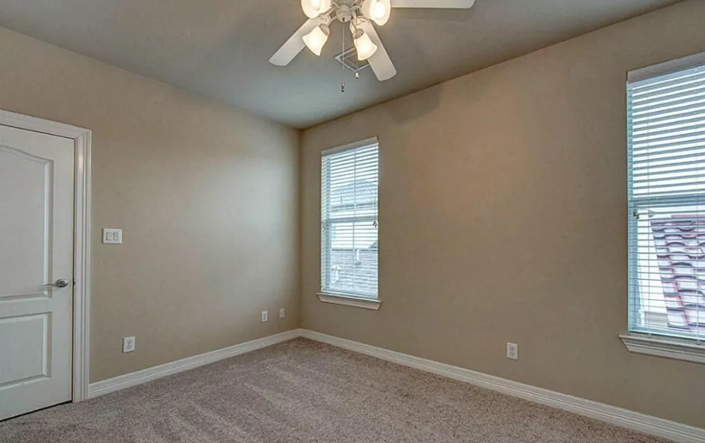 5729 Kiam Street Houston, TX 77007
