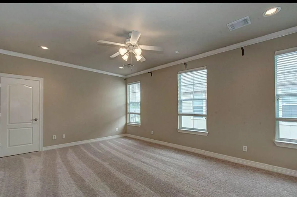 5729 Kiam Street Houston, TX 77007