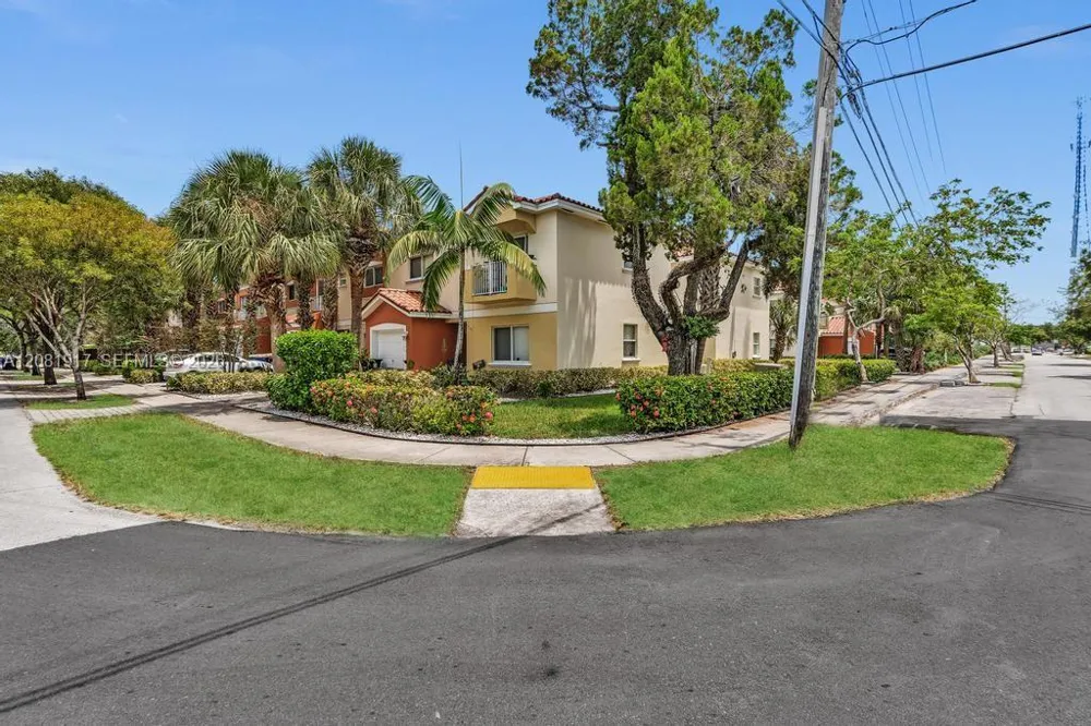 228 NW 14th Ave #0 Fort Lauderdale, FL 33311