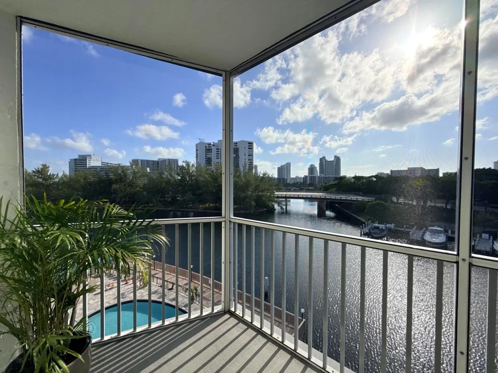 200 DIPLOMAT PARKWAY #520 Hallandale Beach, FL 33009