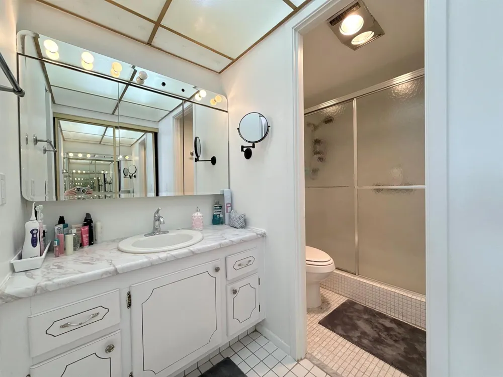 200 DIPLOMAT PARKWAY #520 Hallandale Beach, FL 33009