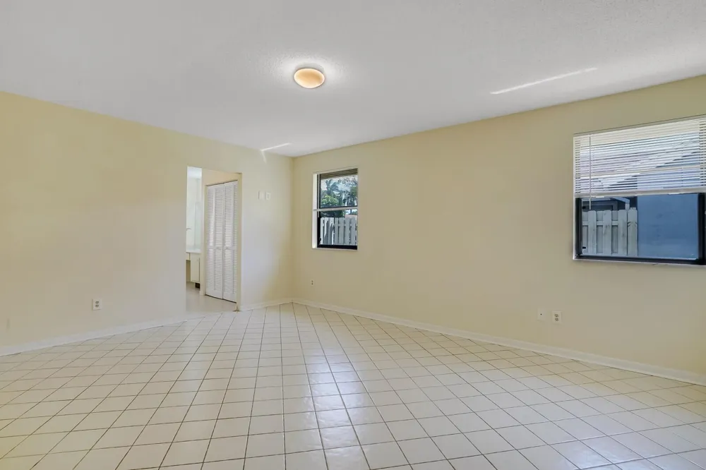 1080 NW 19TH TERRACE Delray Beach, FL 33445