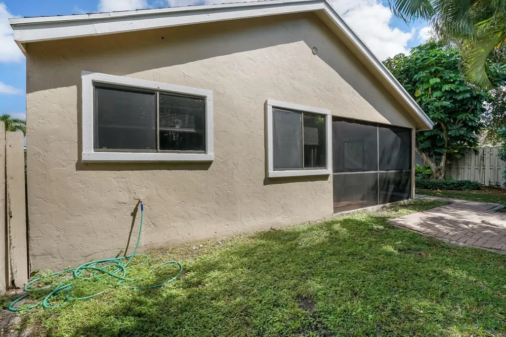 1080 NW 19TH TERRACE Delray Beach, FL 33445