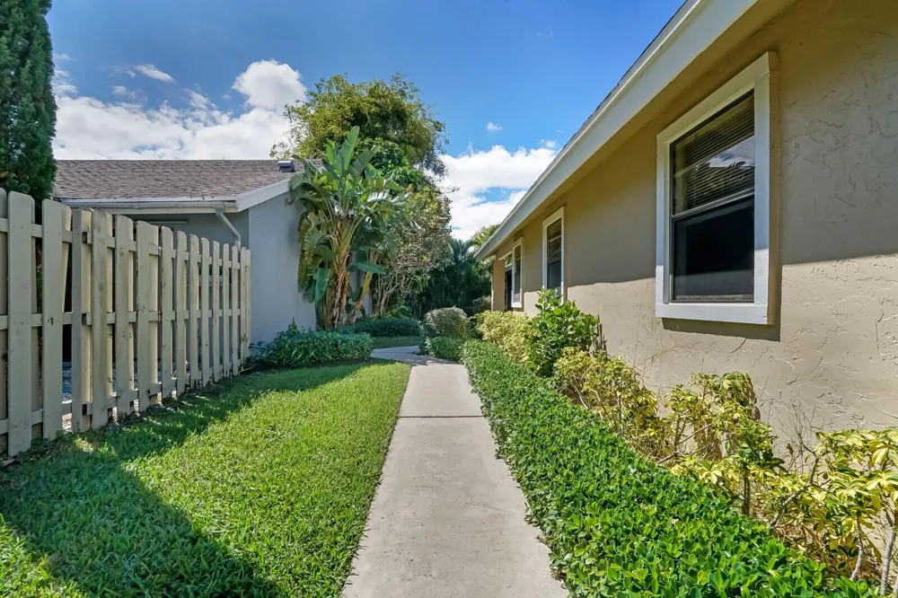 1080 NW 19TH TERRACE Delray Beach, FL 33445
