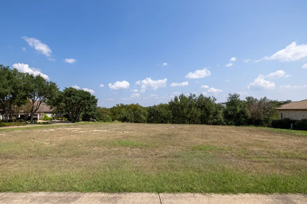 128 Hidden Springs Court Spicewood, TX 78669