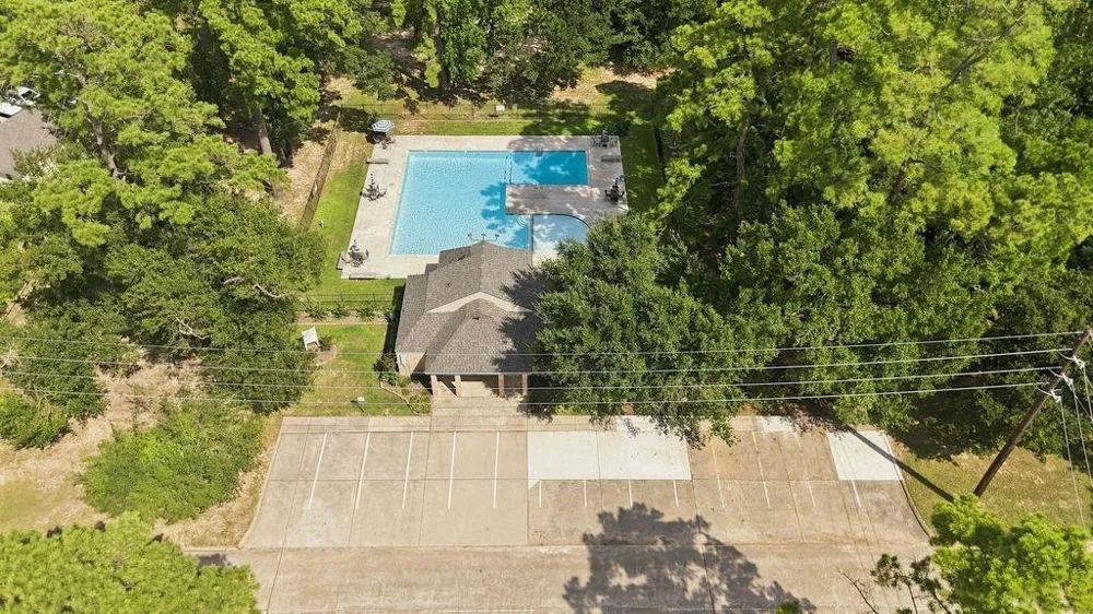 22907 Squirrel Tree Street Spring, TX 77389
