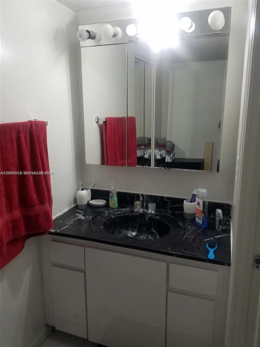 6921 Environ Blvd #4P Lauderhill, FL 33319