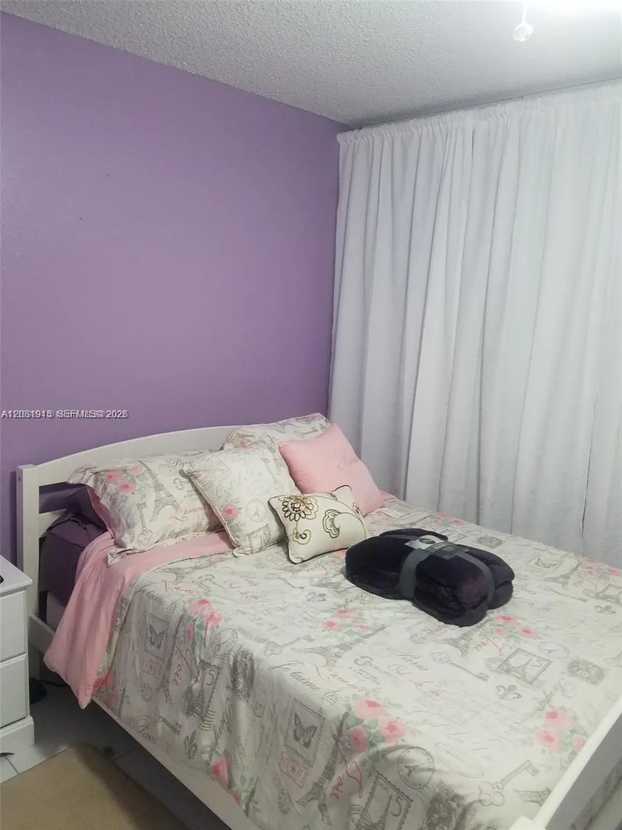 6921 Environ Blvd #4P Lauderhill, FL 33319