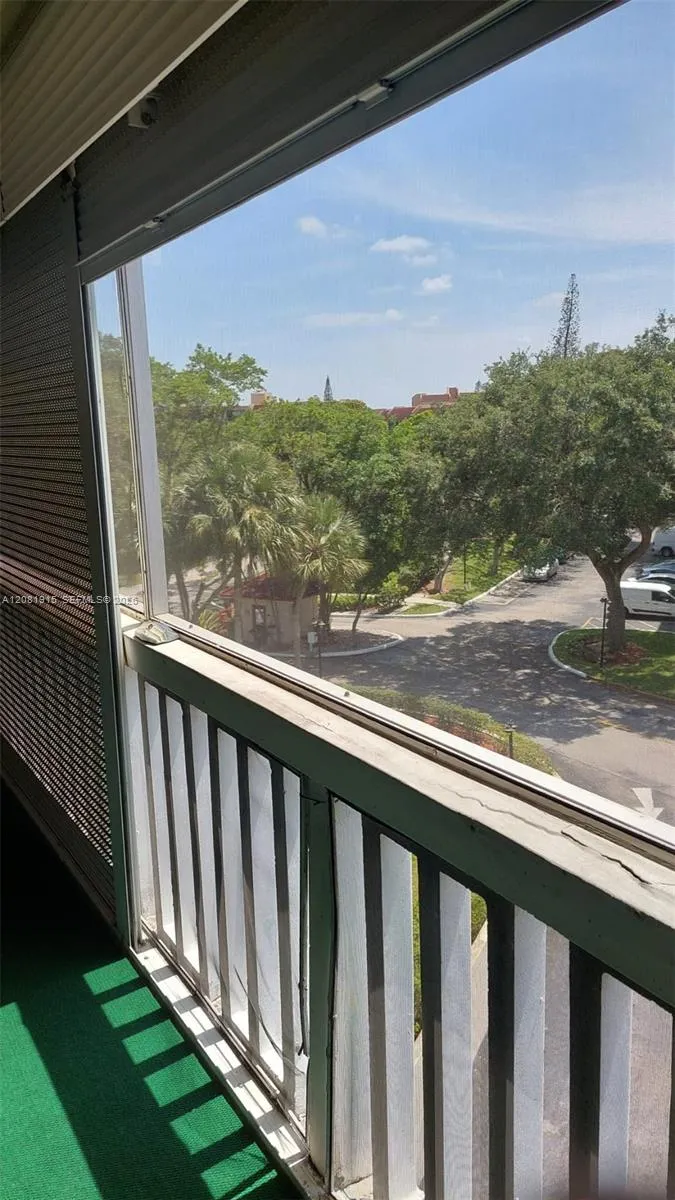 6921 Environ Blvd #4P Lauderhill, FL 33319