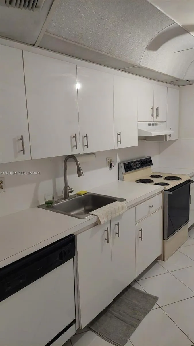 6921 Environ Blvd #4P Lauderhill, FL 33319