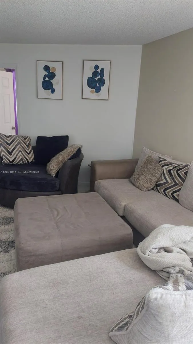 6921 Environ Blvd #4P Lauderhill, FL 33319