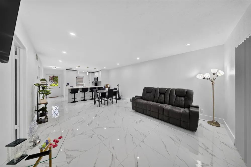265 CAPE COD CIRCLE Lake Worth, FL 33467