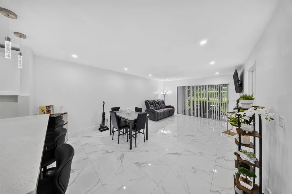 265 CAPE COD CIRCLE Lake Worth, FL 33467