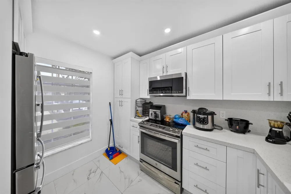 265 CAPE COD CIRCLE Lake Worth, FL 33467