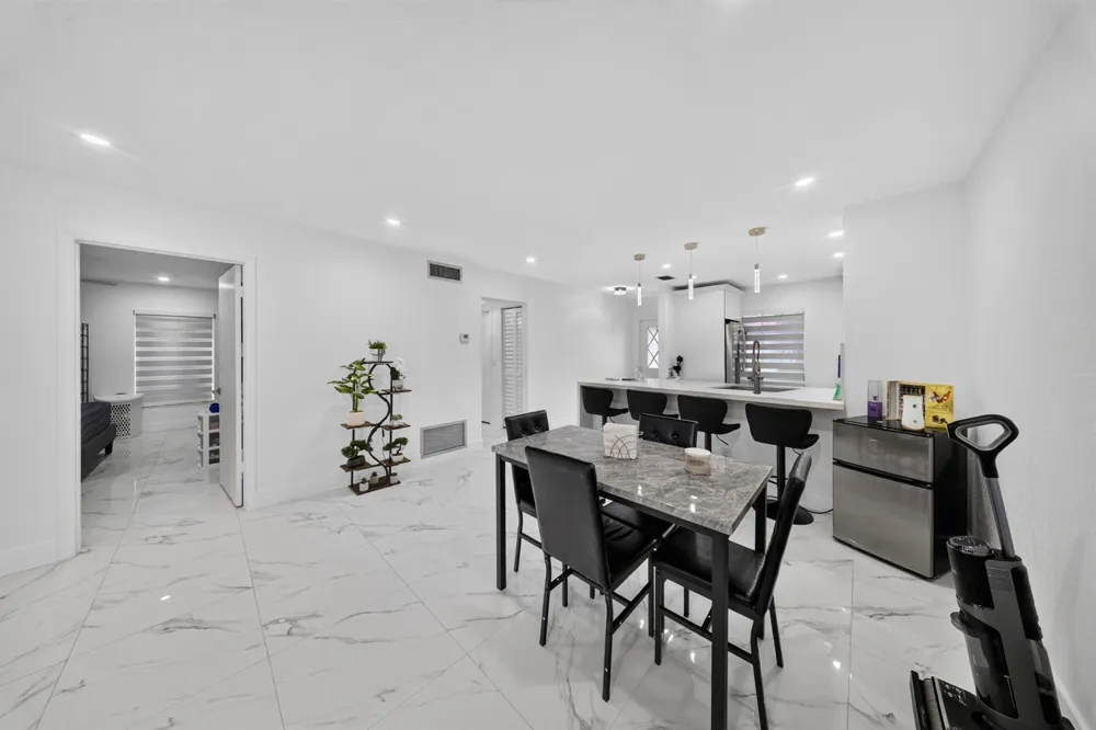 265 CAPE COD CIRCLE Lake Worth, FL 33467