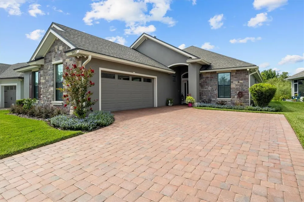 7953 LAKE JAMES BOULEVARD Lakeland, FL 33810