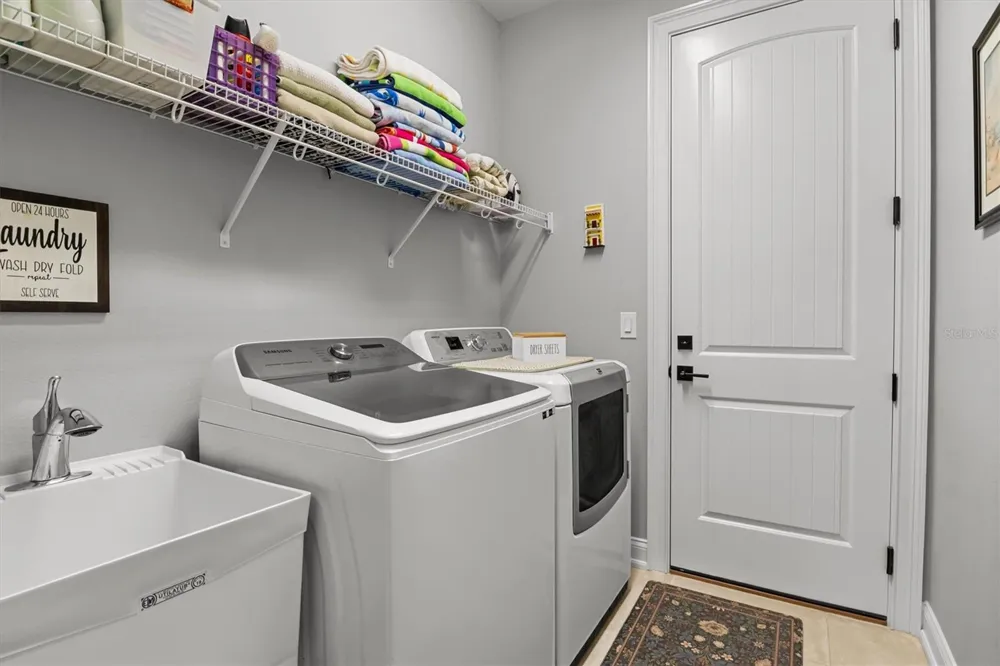 7953 LAKE JAMES BOULEVARD Lakeland, FL 33810