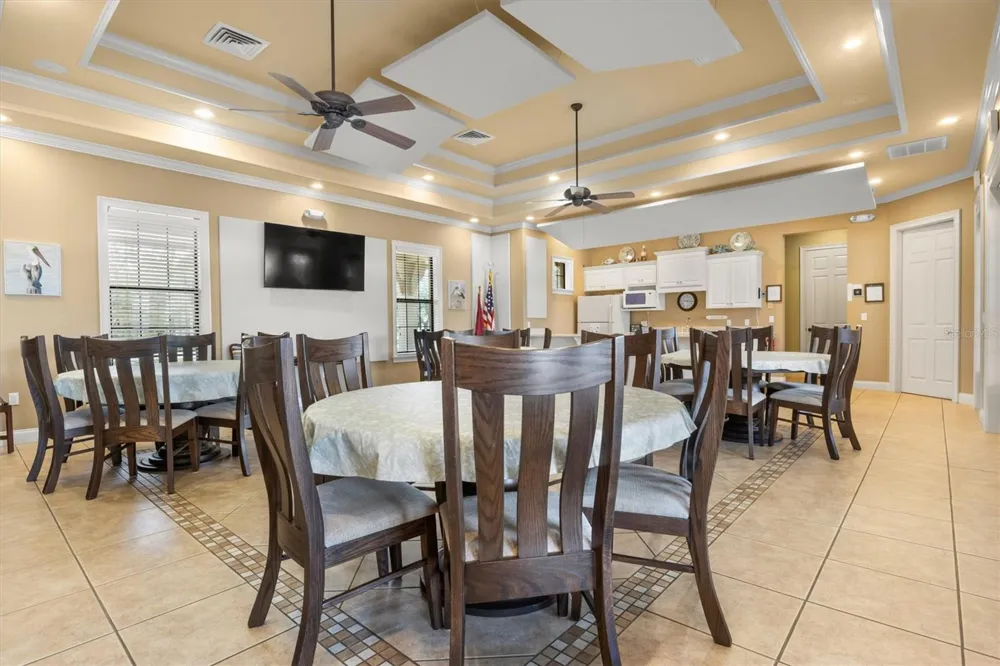 7953 LAKE JAMES BOULEVARD Lakeland, FL 33810