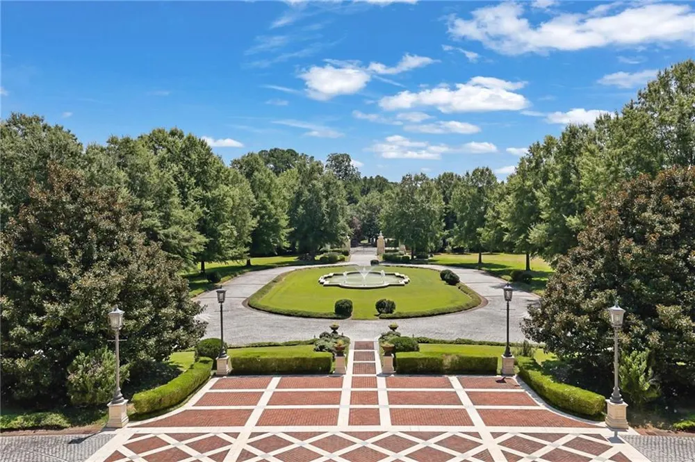 5200 Moore Road Suwanee, GA 30024