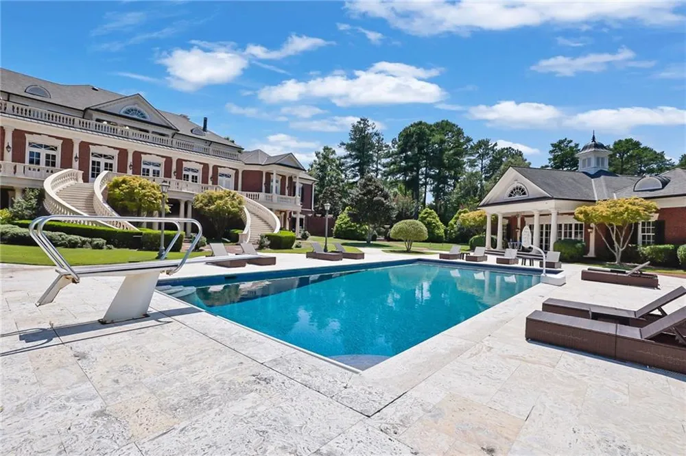 5200 Moore Road Suwanee, GA 30024
