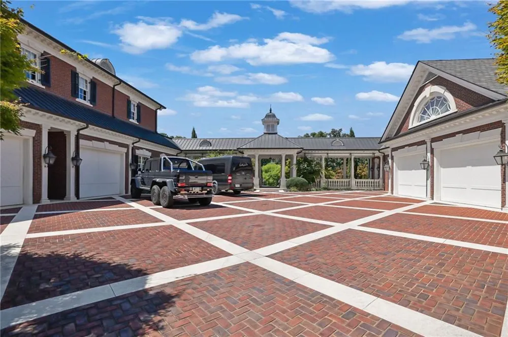 5200 Moore Road Suwanee, GA 30024
