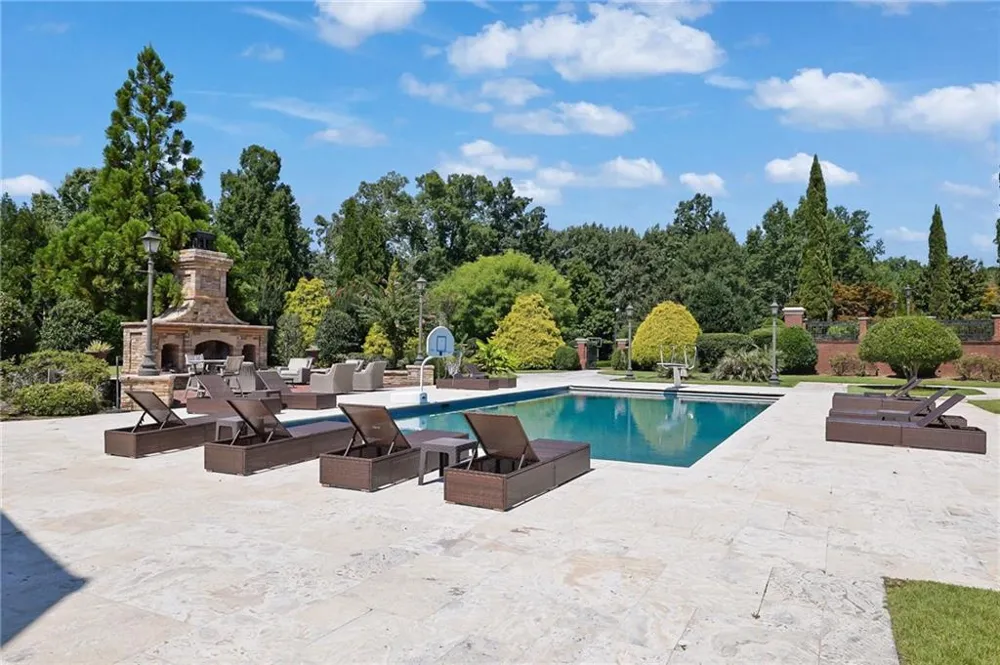 5200 Moore Road Suwanee, GA 30024