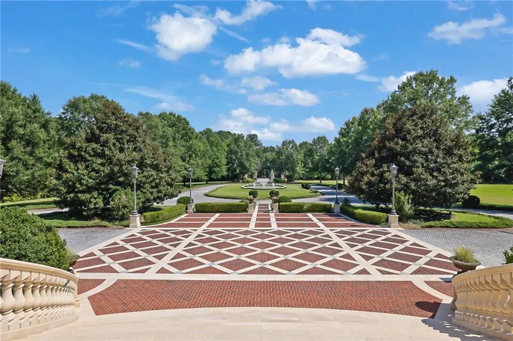 5200 Moore Road Suwanee, GA 30024
