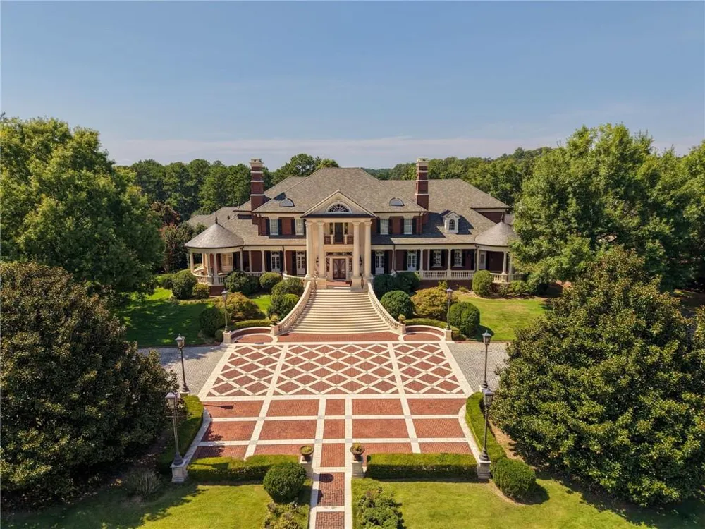 5200 Moore Road Suwanee, GA 30024