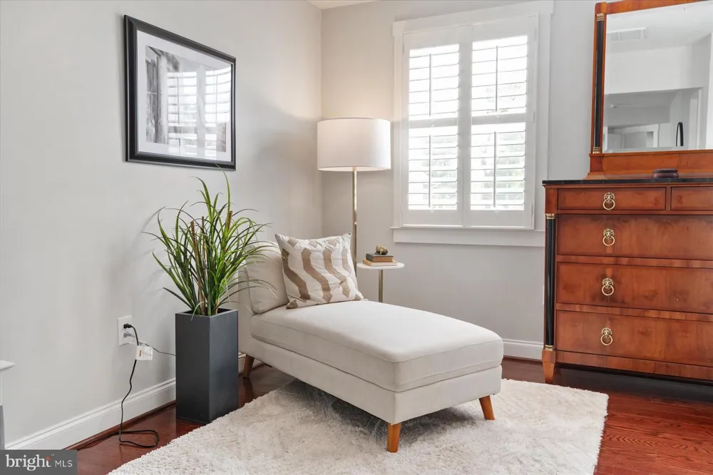 820 BAY RIDGE AVENUE Annapolis, MD 21403
