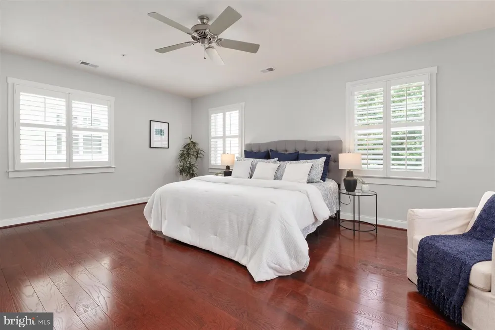 820 BAY RIDGE AVENUE Annapolis, MD 21403