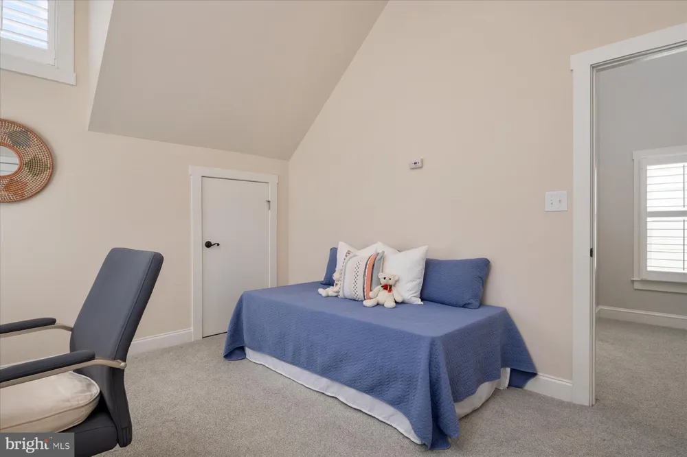 820 BAY RIDGE AVENUE Annapolis, MD 21403