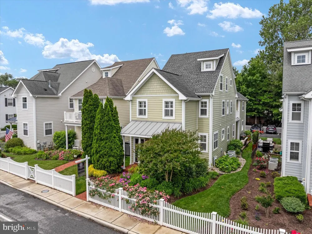 820 BAY RIDGE AVENUE Annapolis, MD 21403