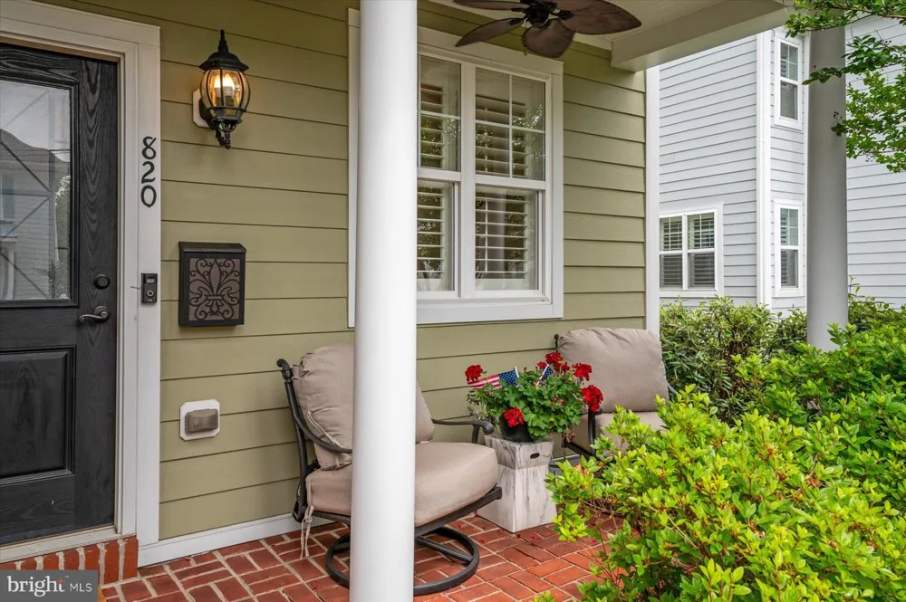820 BAY RIDGE AVENUE Annapolis, MD 21403