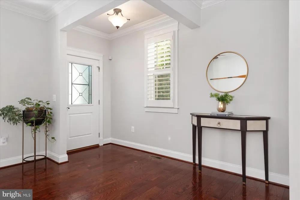 820 BAY RIDGE AVENUE Annapolis, MD 21403