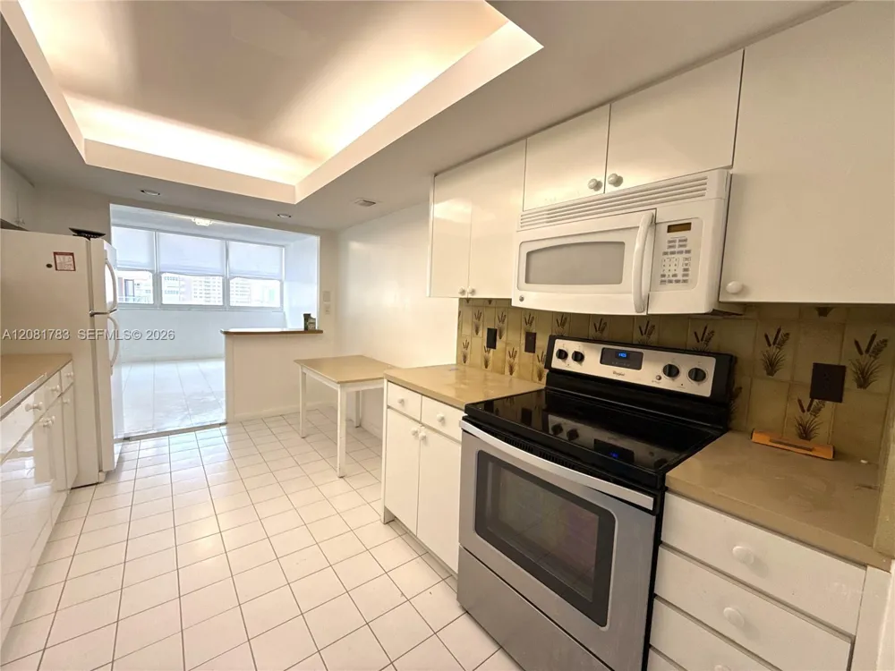 1904 S Ocean Dr #1206 Hallandale Beach, FL 33009