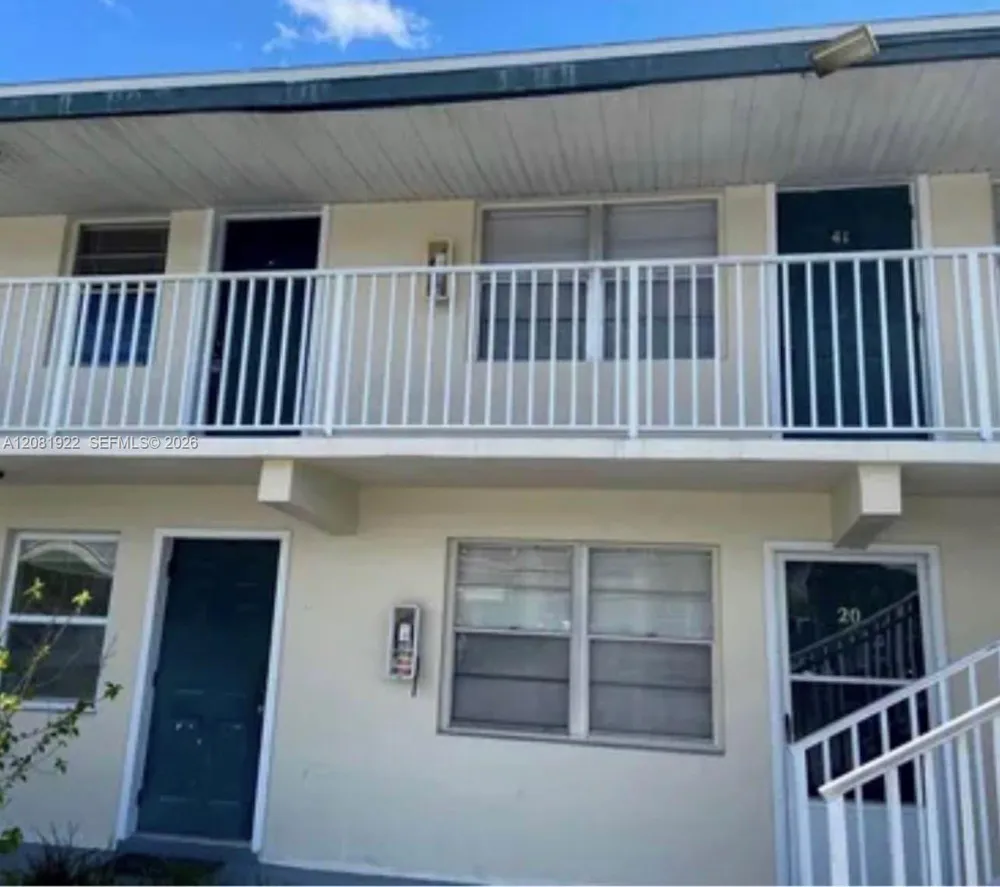 2170 Knox McRae #22 Titusville, FL 32780