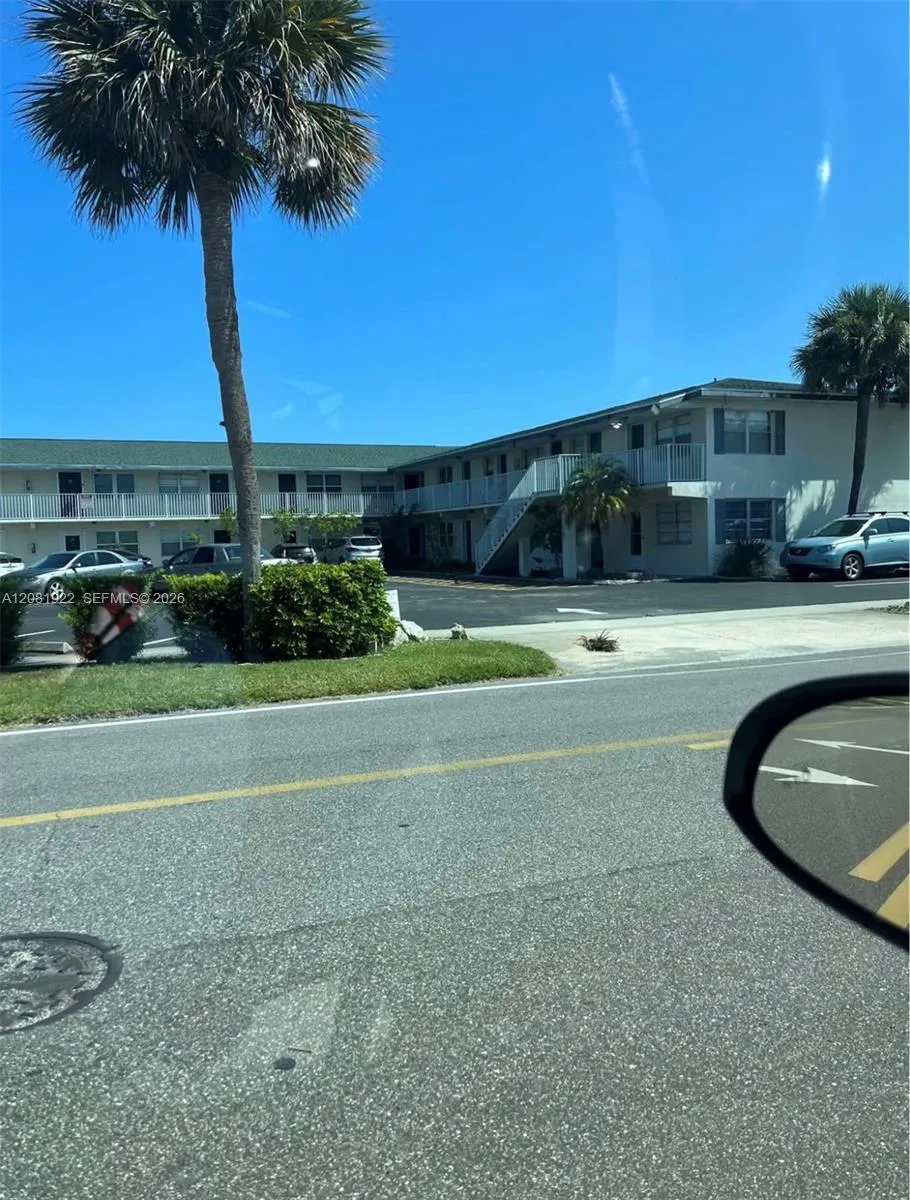 2170 Knox McRae #22 Titusville, FL 32780
