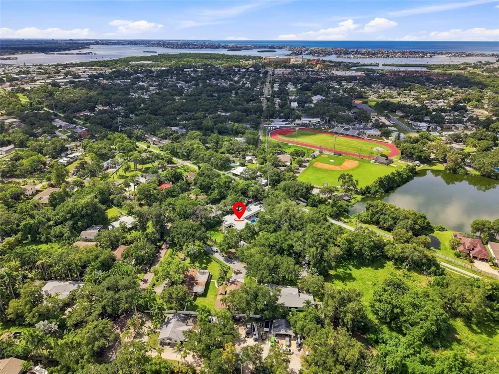 10040 59TH AVENUE St Petersburg, FL 33708