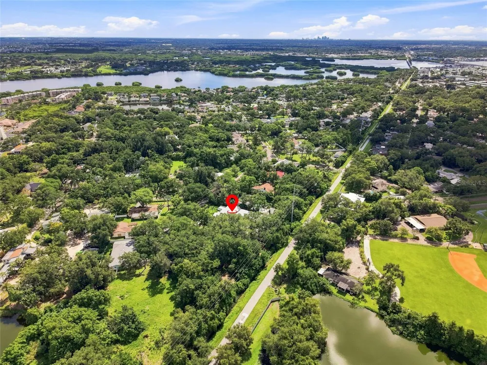 10040 59TH AVENUE St Petersburg, FL 33708